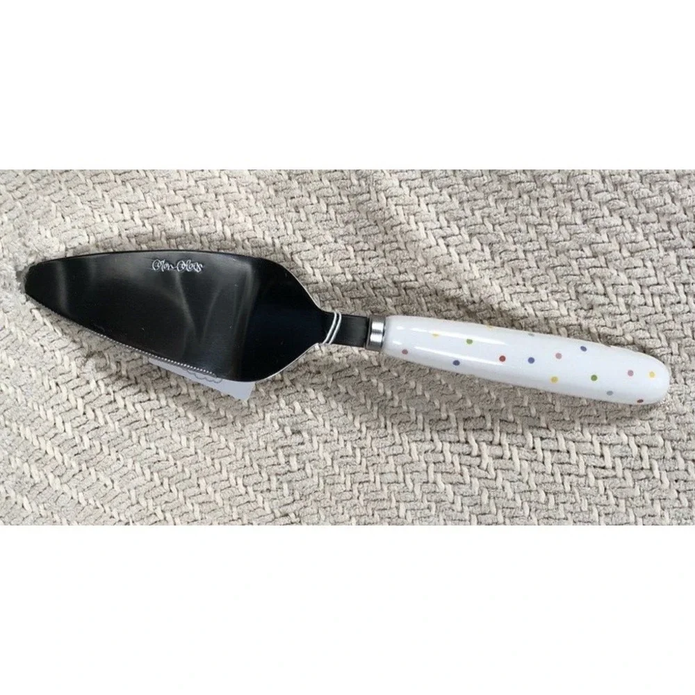 New Nothing Bundt Cakes Coton Colors Laura Johnson Polka Dot Confetti Pie Server